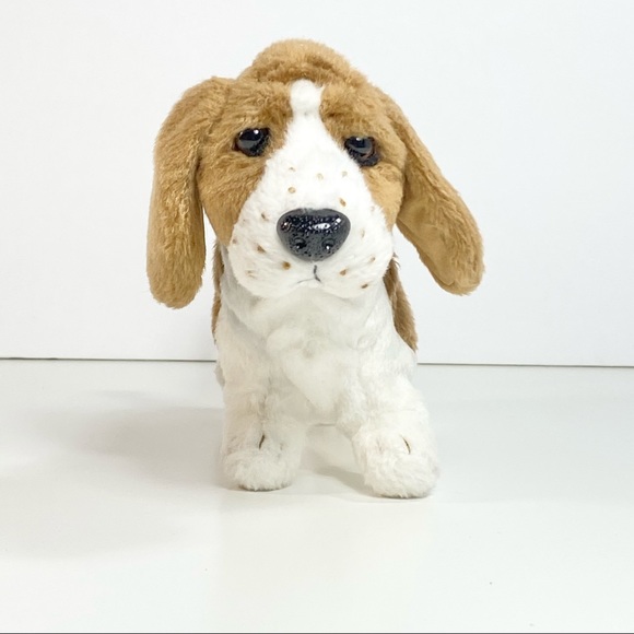American Girl Kit's Pet Basset Hound Grace Plush - Picture 3 of 9